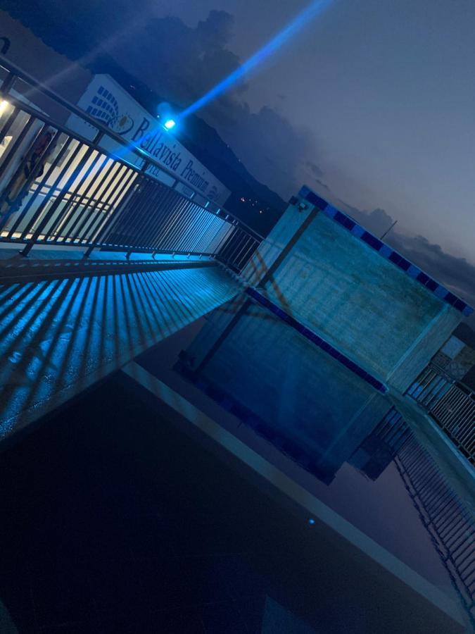 Hotel Bellavista Premium Villeta Exteriér fotografie