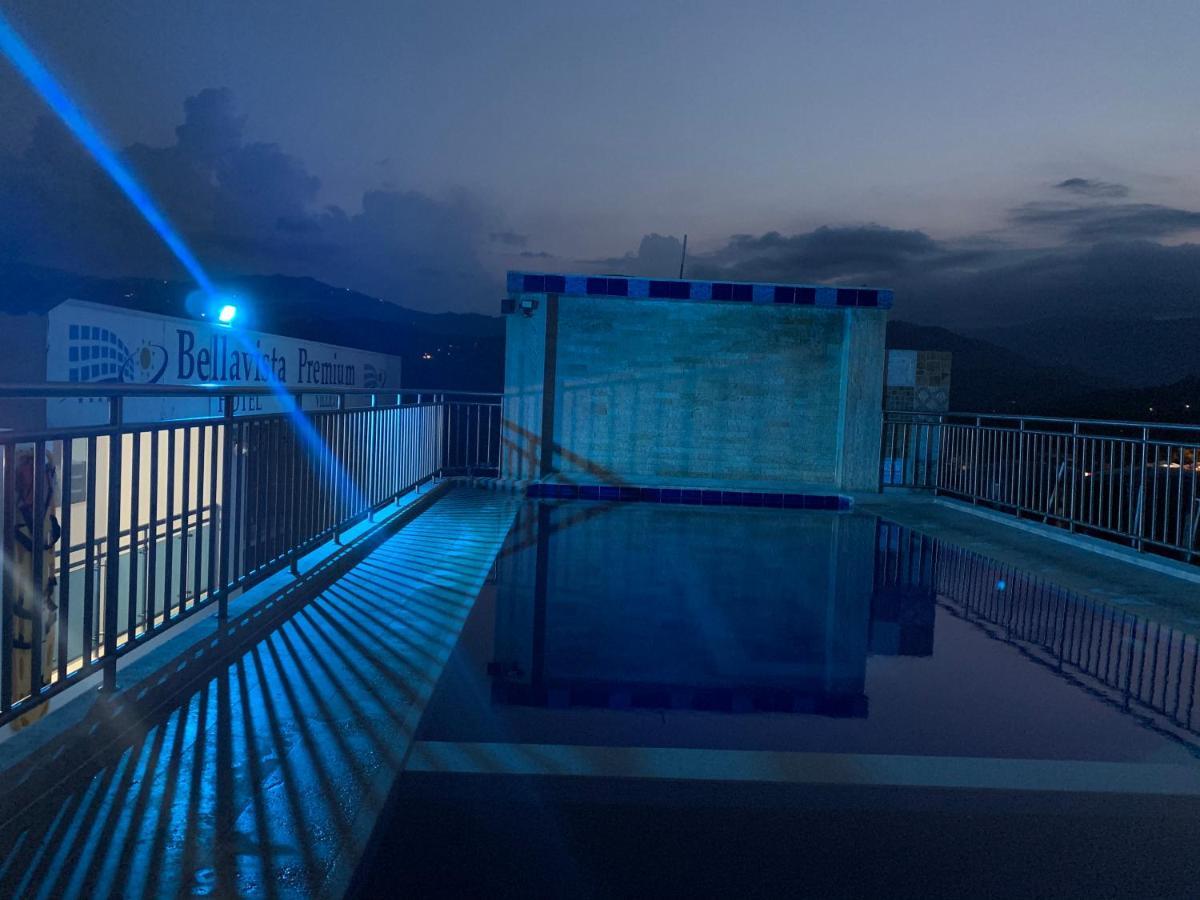 Hotel Bellavista Premium Villeta Exteriér fotografie
